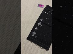 Produttori di abbigliamento Streetwear personalizzato Pantaloncini di jeans neri vintage con strass Pantaloncini di jeans con strass