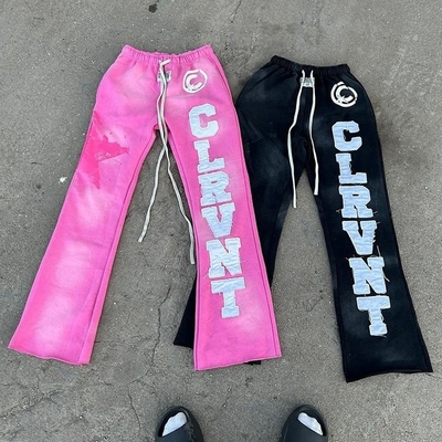 comprare Pantaloni da ginnastica maschile nero Oversized Cut Raw Hem Acid Wash Sunfaded Embroidery Patch online manufacture
